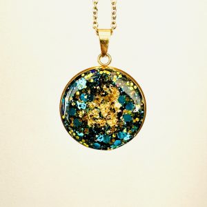 MAXI GALAXIE | Nébuleuse Expression de soi & Chakra gorge | doré