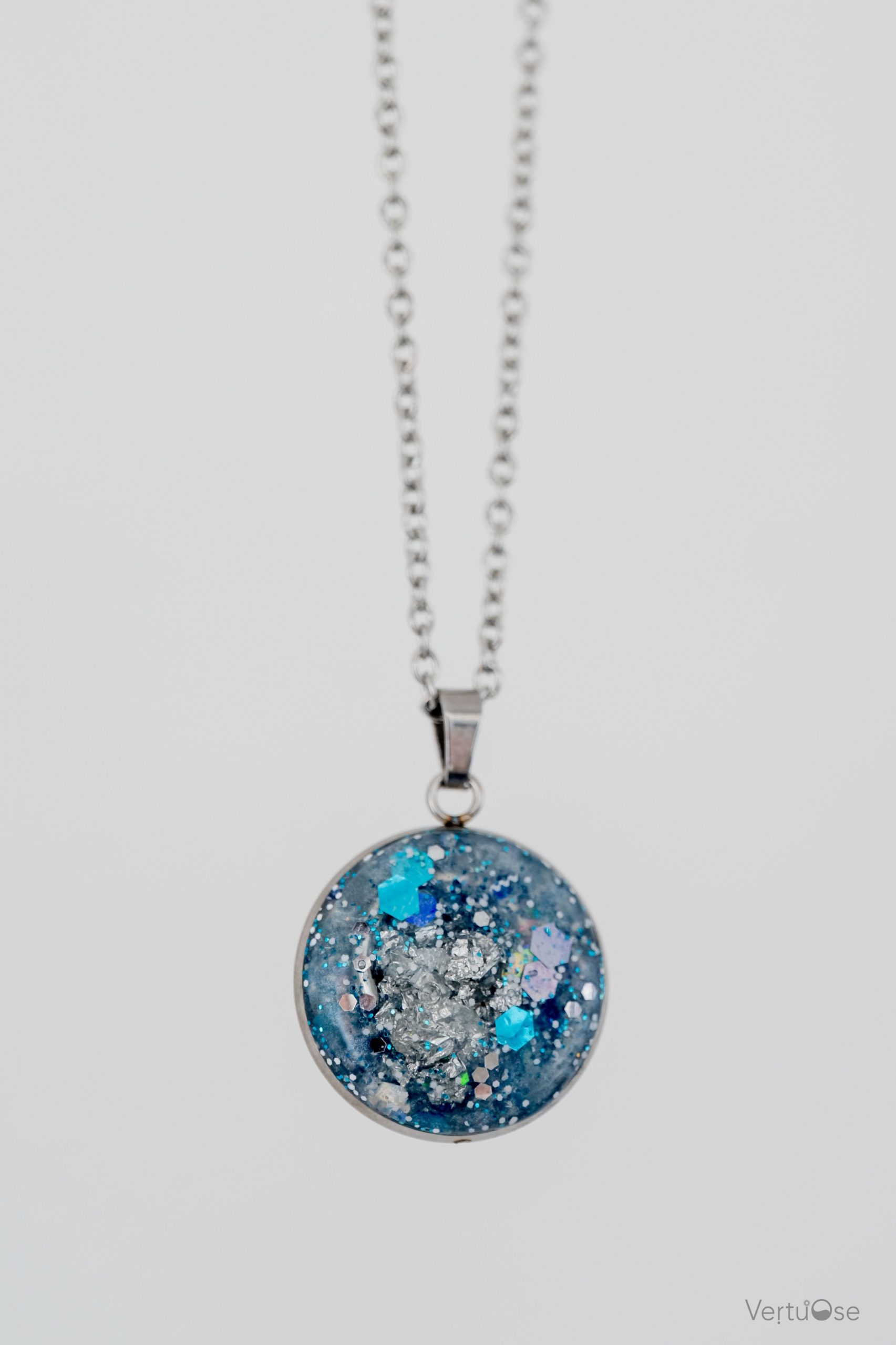 Collier Nébuleuse | Expression de soi & Chakra gorge | argenté